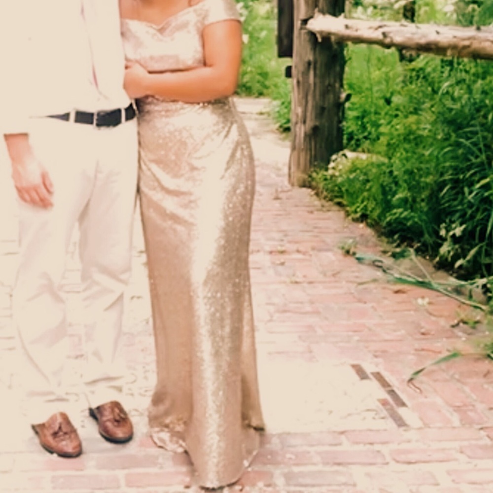 Bridesmaid/prom dress